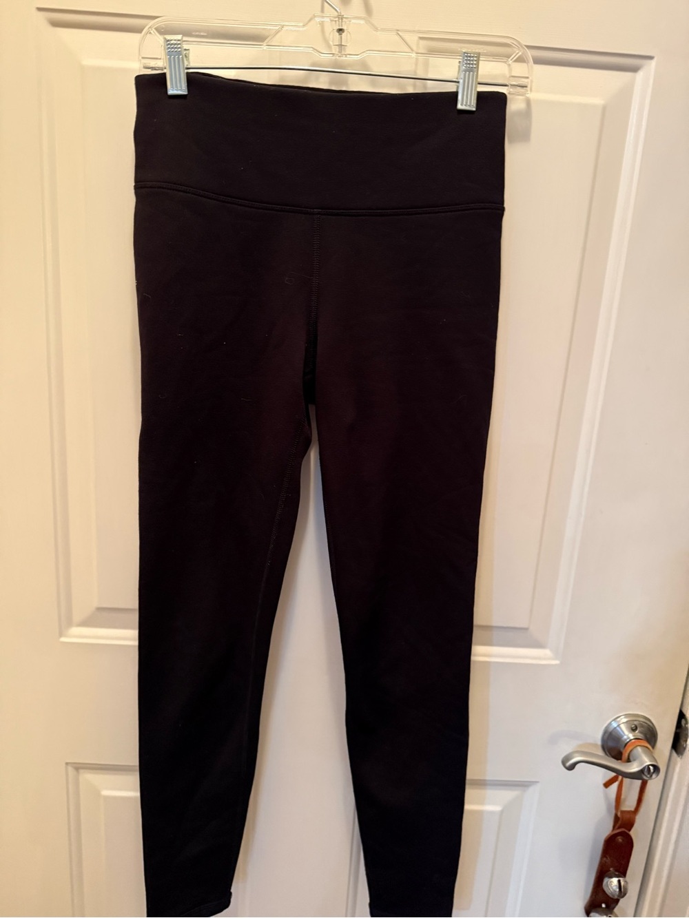 Athleta women’s  Black Performance  thermal Leggings small